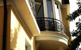 Luxury Private House In City Center