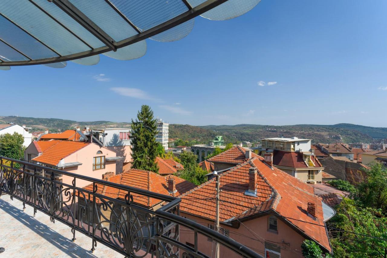 Luxury Private House In City Center Велико Търново Екстериор снимка