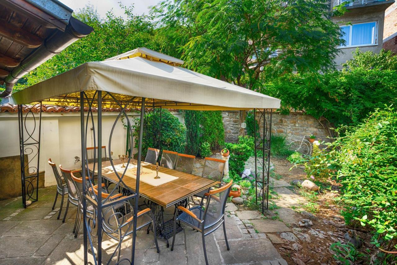 Luxury Private House In City Center Велико Търново Екстериор снимка