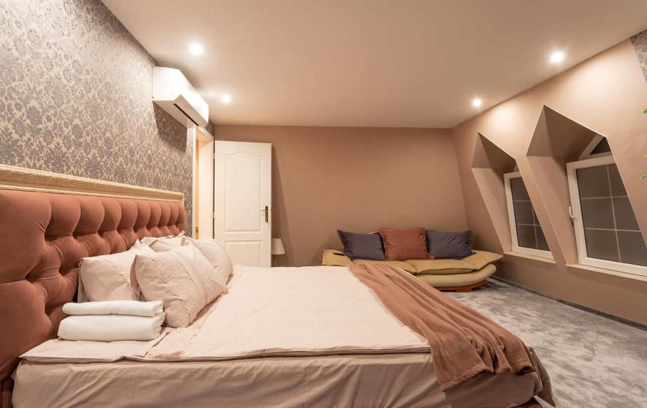 Luxury Private House In City Center Велико Търново Екстериор снимка
