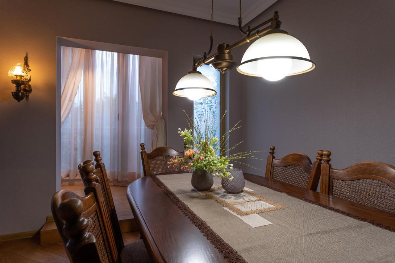Luxury Private House In City Center Велико Търново Екстериор снимка